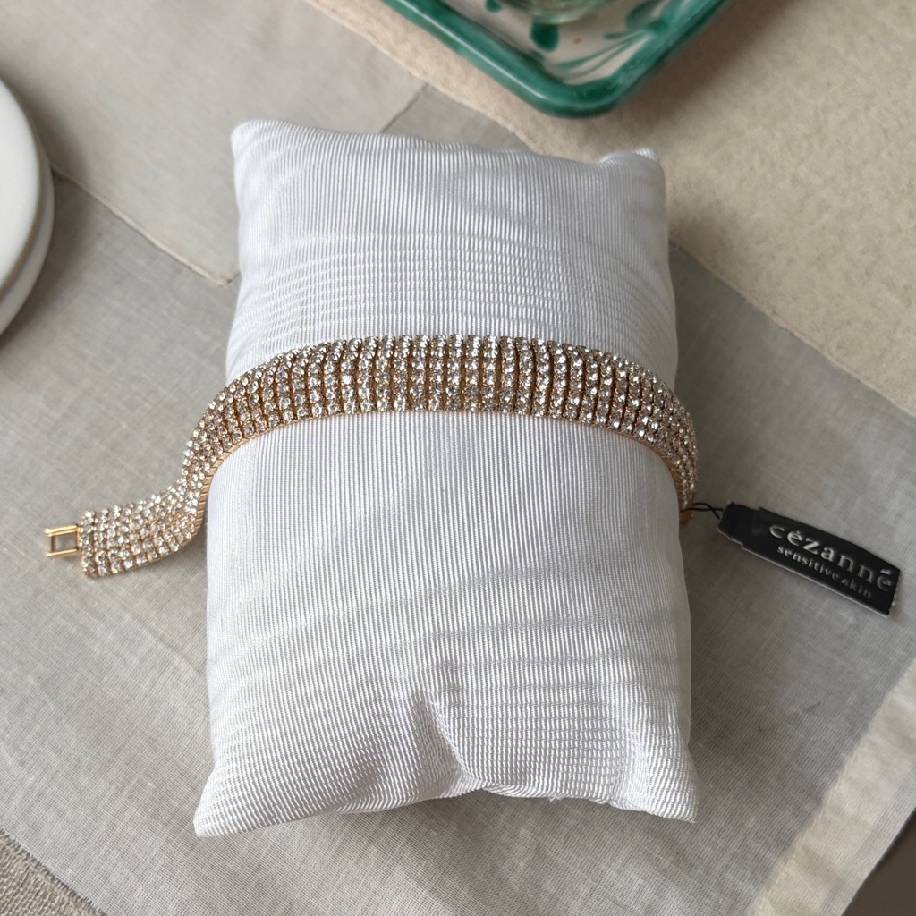 Cezanne Gold And Silver Rhinestone Bracelet 25$